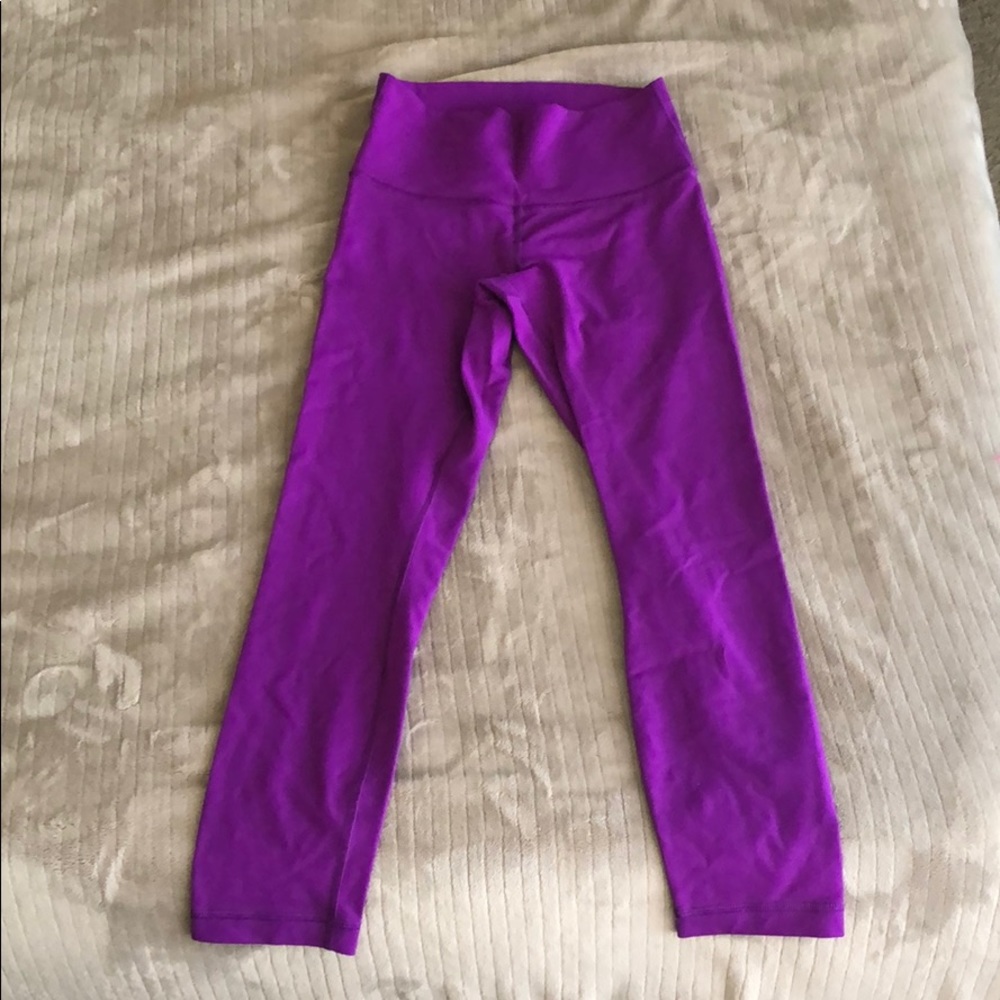 Lululemon Wunder Under 7/8 Hi-Rise Size 6 🖤✨